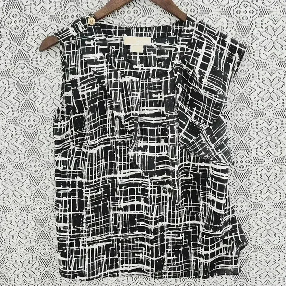 MICHAEL Michael Kors Tops - MICHAEL Michael Kors crewneck pattern one ruffle sleeve tank top 4